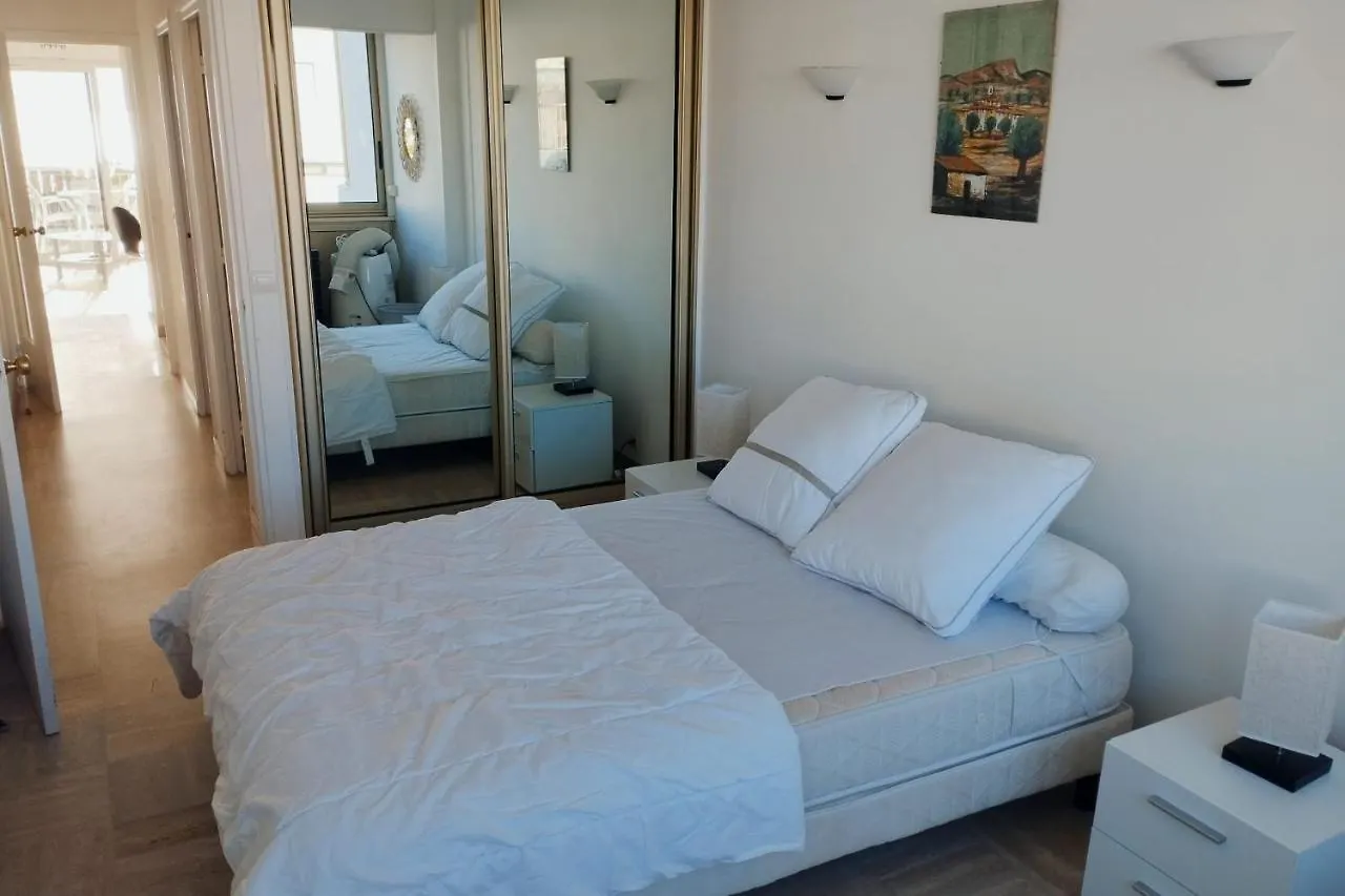 Holiday home Beautiful 2 Bedrooms Apartment In A Private Residence With Sea View Cannes France